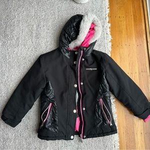 Girls Ski Jacket size 7/8 ZeroXposur brand Black and Pink winter coat